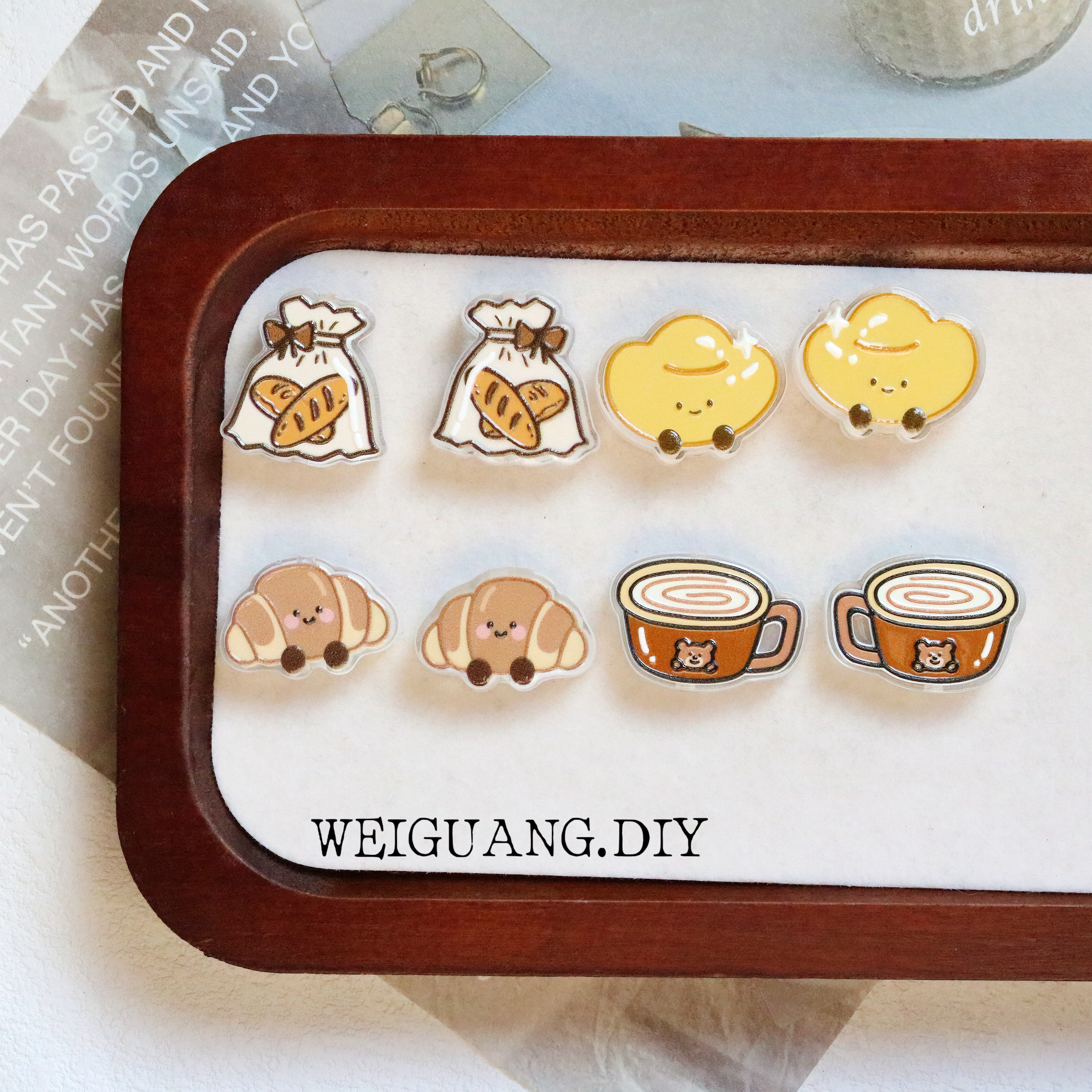 元宝食玩印花浮雕卡通系列板材串珠diy手链手机链包挂饰品配件,淘宝优惠券,粉丝福利购,淘宝优惠卷