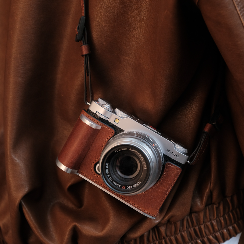 sven富士xm5保护套xt5手柄xe5皮套底座xt30手柄相机壳真皮套配件 - 图1