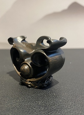 简易规整窝位小号底座