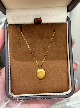 小豆豆字母牌项链女轻奢高级感