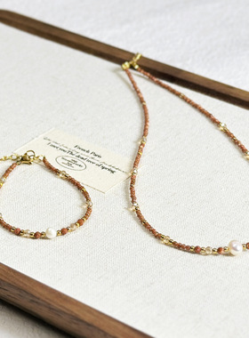 轻奢小众多巴胺金沙石珍珠项链