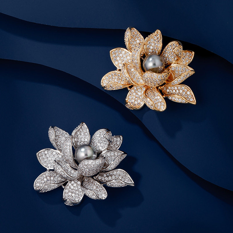 紫罗兰银盛莲胸针高档女精致奢华气质莲花朵胸花生日礼物潮别针,淘宝优惠券,粉丝福利购,淘宝优惠卷