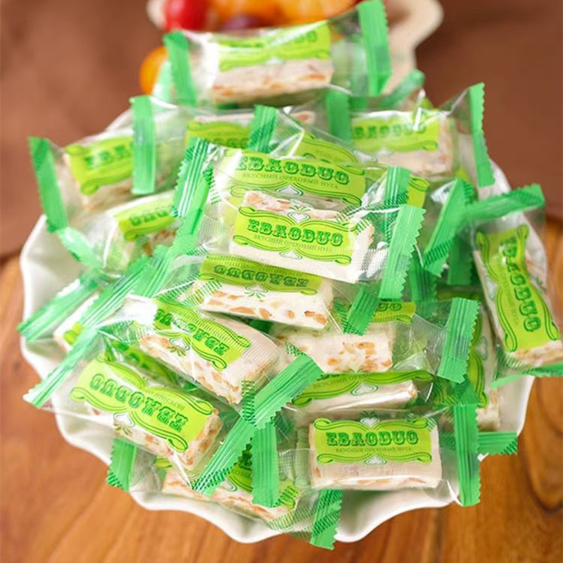 俄罗斯风味花生牛轧糖果奶味糖散装袋装老式小零食品500克网红糖 - 图1