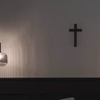 Heymen black door cross wall hanging