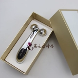 Косметический подтягивающий массажер для лица