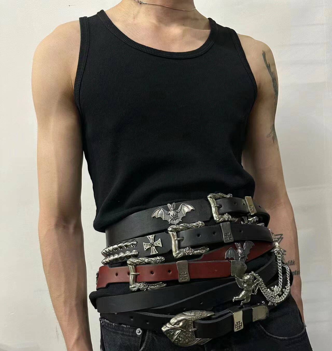 MRLEE independent style 23S retro punk style exquisite buckle bat rivet belt Bat Stud Belt