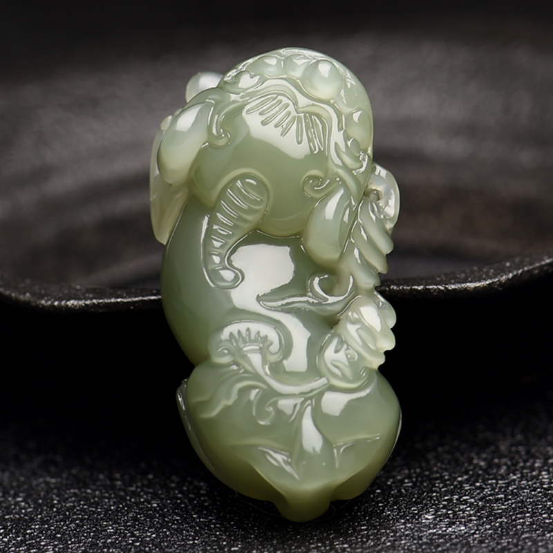 开光天然和田玉招财貔貅吊坠男女青白玉貔转运饰品挂件项链 开光天然和田玉招财貔貅吊坠男女青白玉貔转运饰品挂件项链