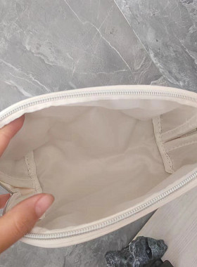 化妆包简约不过时颜值款