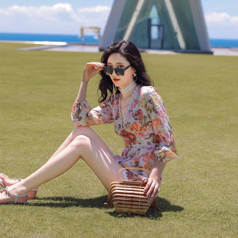 2021冬新款冬古印花v领蕾丝花边 lumigon休闲裤