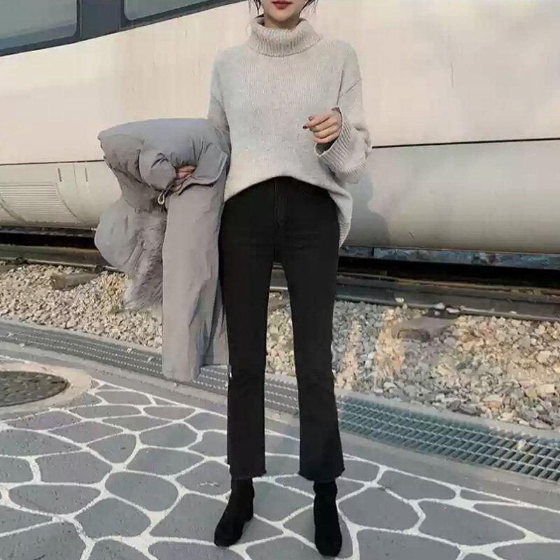 黑色微喇秋冬2021年秋新款牛仔裤 蓝瑟牛仔裤