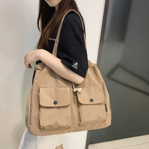 Универсальная сумка на одно плечо, нейлоновая вместительная и большая сумка через плечо, коллекция 2022, подходит для студента