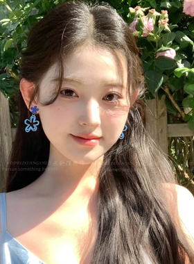 蓝色镂空花朵耳环小清新甜美气质