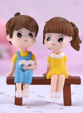 可爱风看书凳子摄影蛋糕小摆件