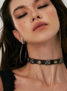 新款设计小众轻奢辣妹复古logo宝石皮带choker项圈