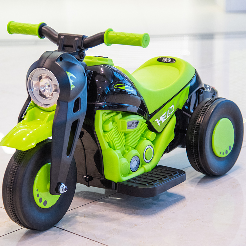 儿童摩托车电动网红吹泡泡三轮玩具车可坐人男小孩女宝宝婴儿童车