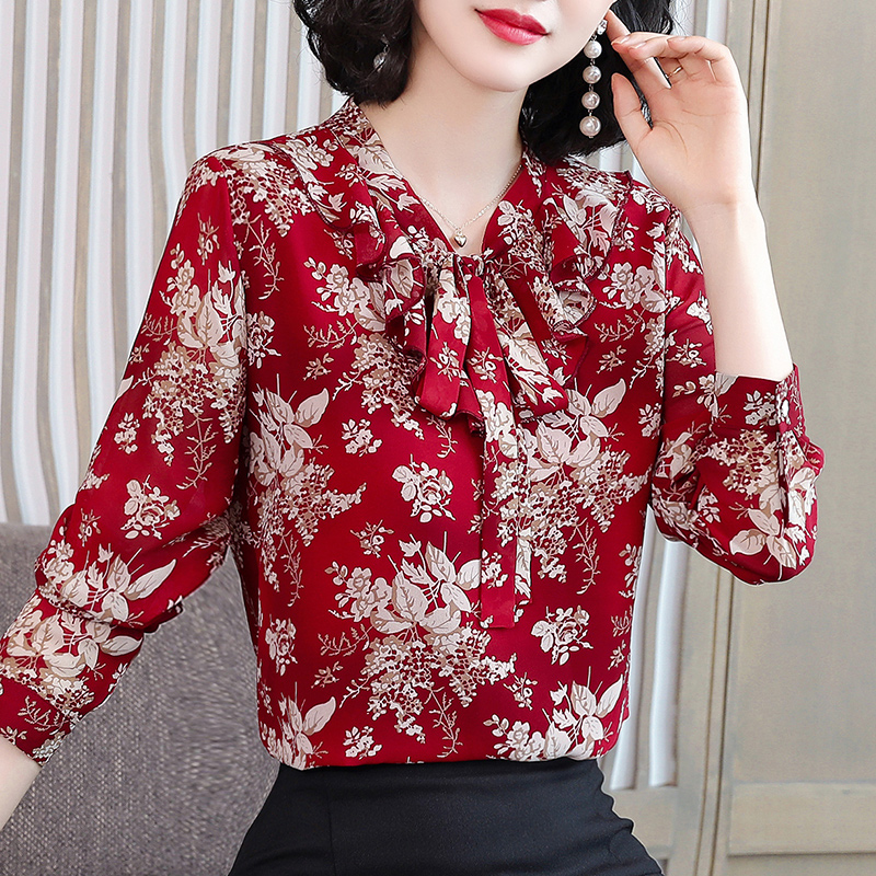 铂伊旗舰店碎花上衣女秋装新款气质长袖大码洋气打底小衫遮肚子雪纺衬衫0