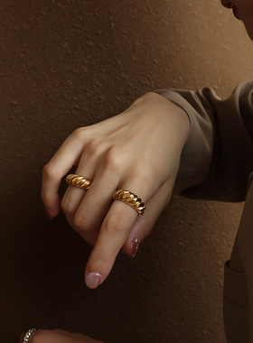 18K包金ins博主金色螺纹戒