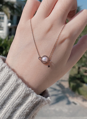 微镶梦幻星球精致小巧风锁骨链