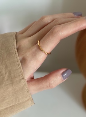 手工锤碟凹凸纹理戒指