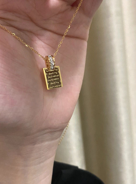 韩国新款NYU款钛钢字母项链