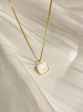 气质温柔小方块贝壳项链女锁骨链