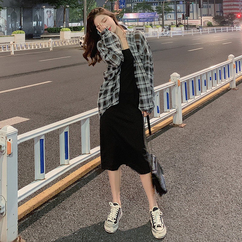 内搭小黑裙女夏气质秋装新款连衣裙 安丽儿连衣裙