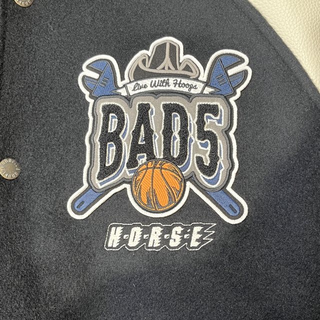 Li Ning 26 spring and winter new men's and women's anti-Wu BADFIVE three-dimensional contrast stitching baseball collar cotton jacket AJMW009