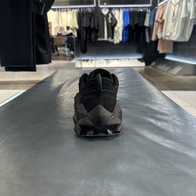 China Li Ning 25 new model Chuanshan series men's and women's cushioning and wear-resistant low-cut trendy sports and casual shoes AZGV239