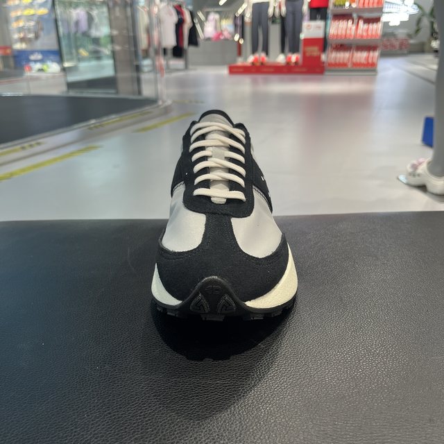 China Li Ning shock-absorbing men's and women's trendy sports and casual shoes