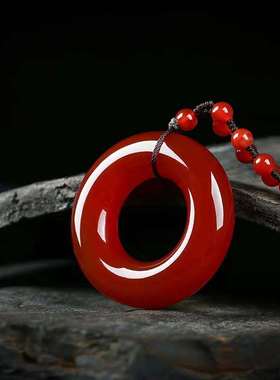 天然红玉髓平安扣项链吊坠