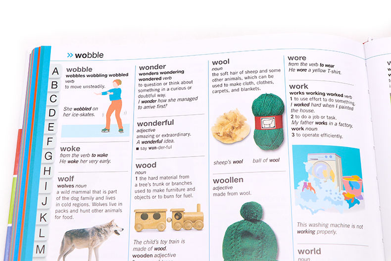 DK儿童图解字典词典英文原版 Children's Illustrated Dictionary中小学生英语常用词汇学习工具书 彩色插图 英英注释教材教辅 - 图2