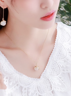 日本原创设计风蓝色星球项链饰品