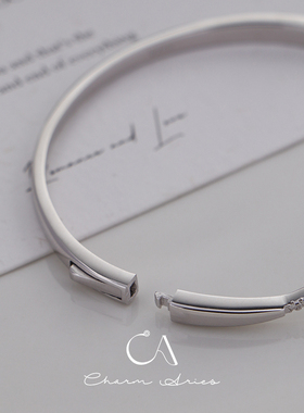 时尚女S925纯银简约时尚手镯