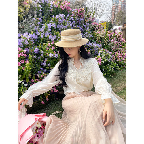 TAKIYAS SHOP 花朵衬衫/鱼尾半裙 - 图1