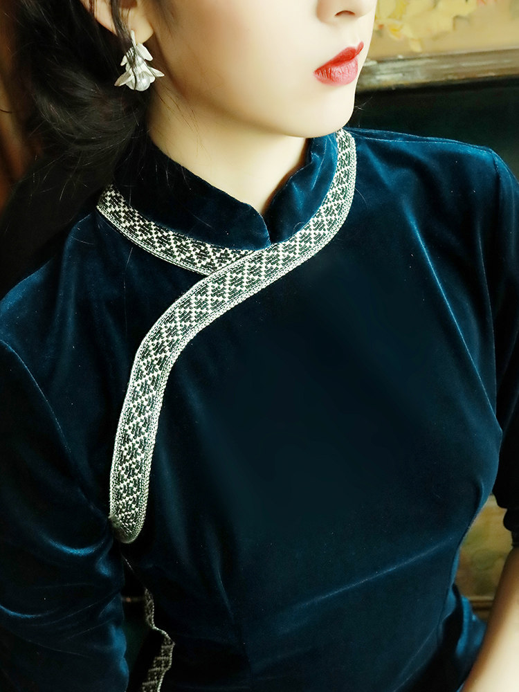 丝绒旗袍年轻款少女改良版连衣裙 阑桂羽旗袍