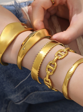 谜丽 简约环形抛光不锈钢开口手镯组合高质感镀18k金简约重工手饰