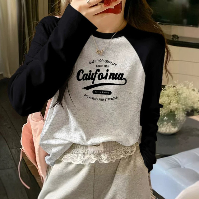 Black raglan long-sleeved T-shirt, loose, slim and versatile top, early spring new round neck bottoming shirt, thin Korean version