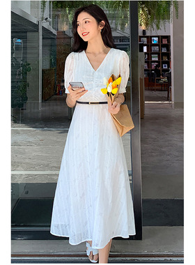 女士腰带简约气质皮带金属扣时尚百搭百搭配饰潮流修身方领连衣裙