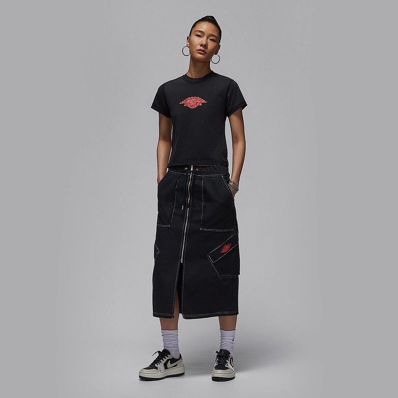 Nike耐克女装2025秋季新款SHGF GFX TEE休闲圆领短袖T恤IH2485-图2