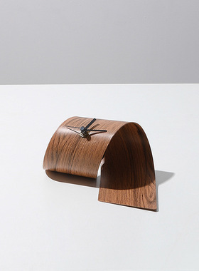 现代轻奢木纹金属卷片座钟样板间摆件办公室客厅桌面创意时钟装饰