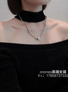 onones高端女装2026小众设计款轻奢高级感方块纯银吊坠项链短链