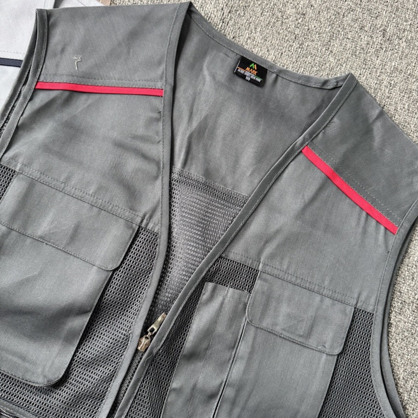 外贸尾货男款夏季网眼马甲多兜百搭直筒户外运动钓鱼马甲男 - 图2