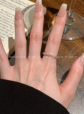 柏林少女清冷感甜酷时髦戒指女