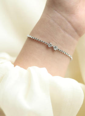 闺蜜款在逃公主蝴蝶结少女心桃心爪钻手链 钛钢银色