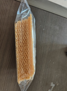 某爷爷威化片冰淇淋片手切冰激凌威化片