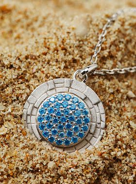 小印时代锆石衍生品蓝项链