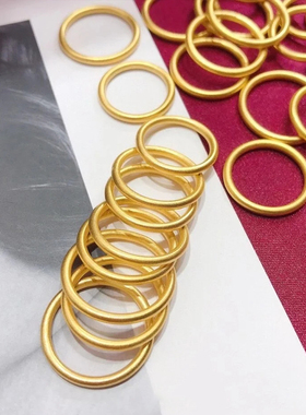 女原创设计奥特莱斯捡漏