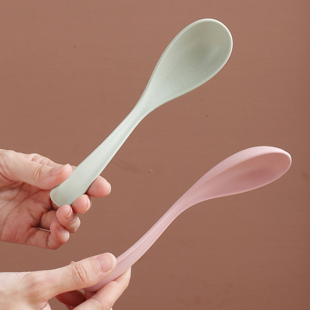 Drink soup spoon with long handle of wheat straw