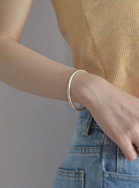 通体极简风纯银镀18k黄金手镯