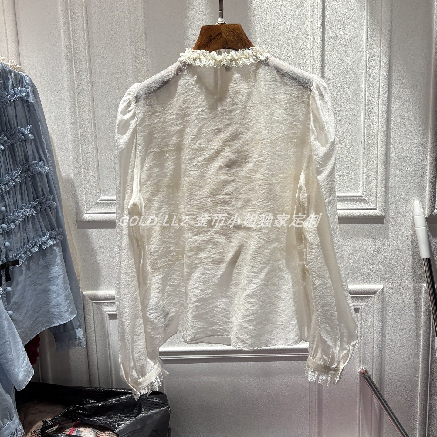 南油2026新品女装复古拼接木耳边衬衫蝴蝶结花边领温柔风长袖上衣,淘宝优惠券,粉丝福利购,淘宝优惠卷